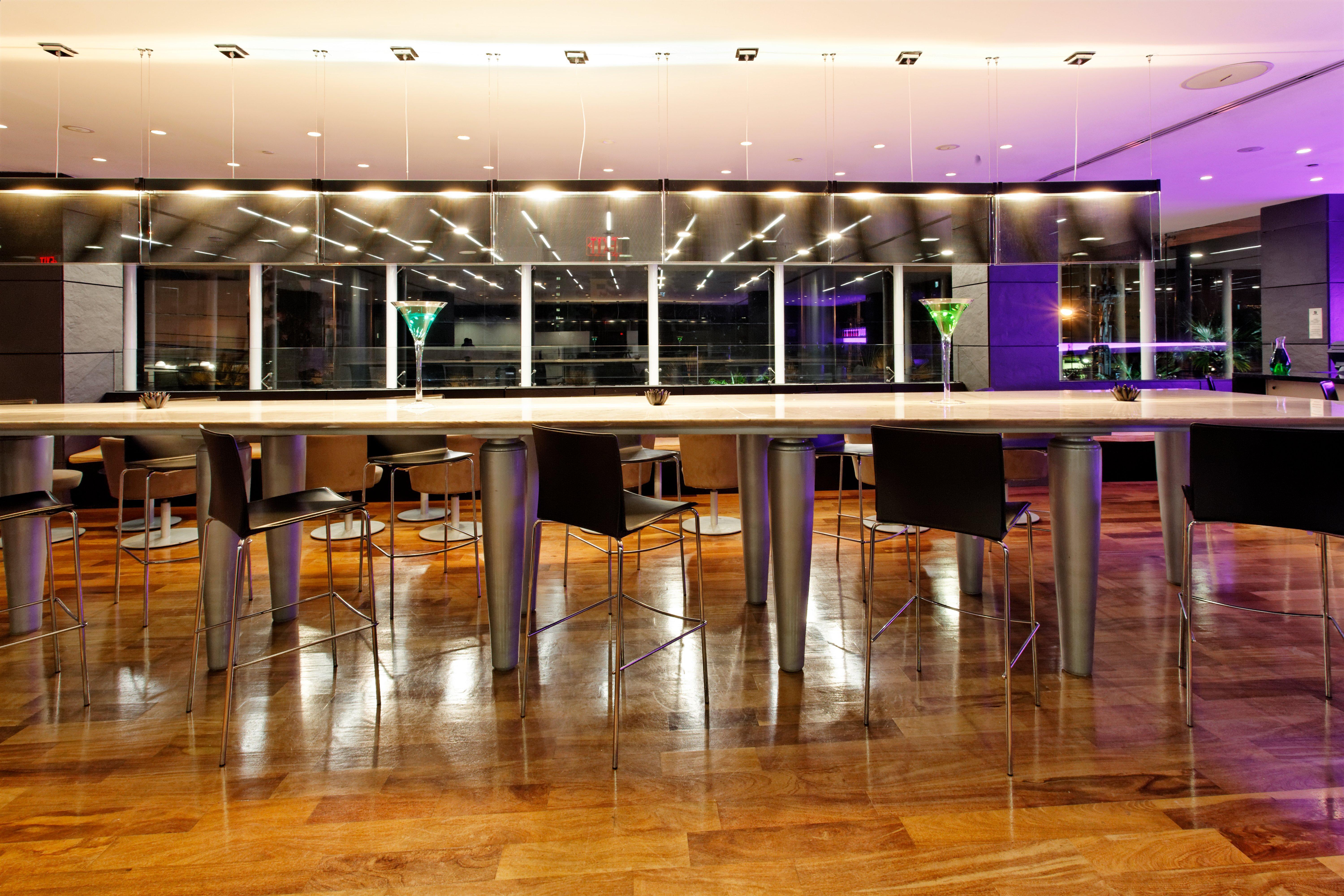 Holiday Inn Santo Domingo By Ihg Exterior foto The interior of the lounge