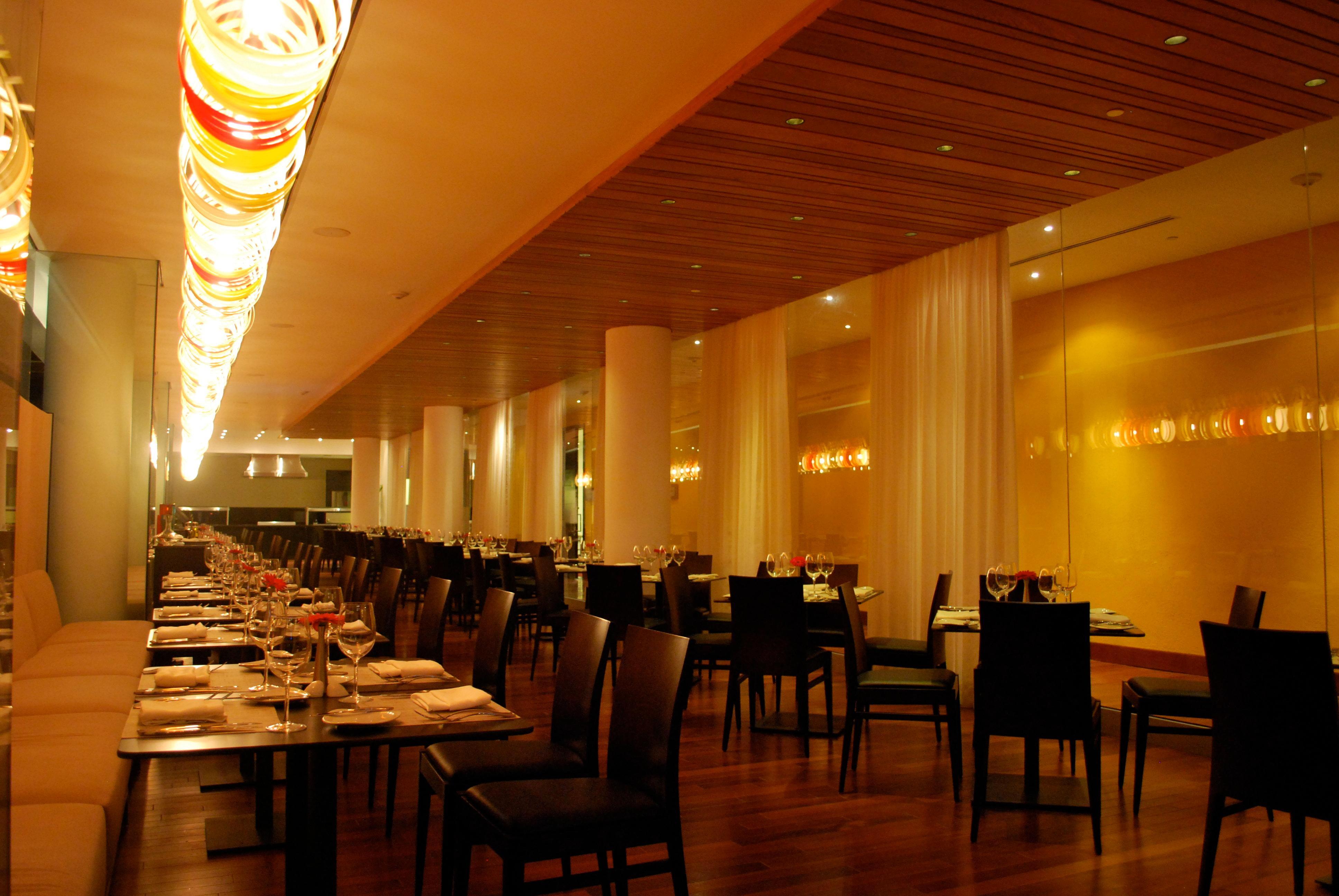 Holiday Inn Santo Domingo By Ihg Exterior foto The interior of the restaurant