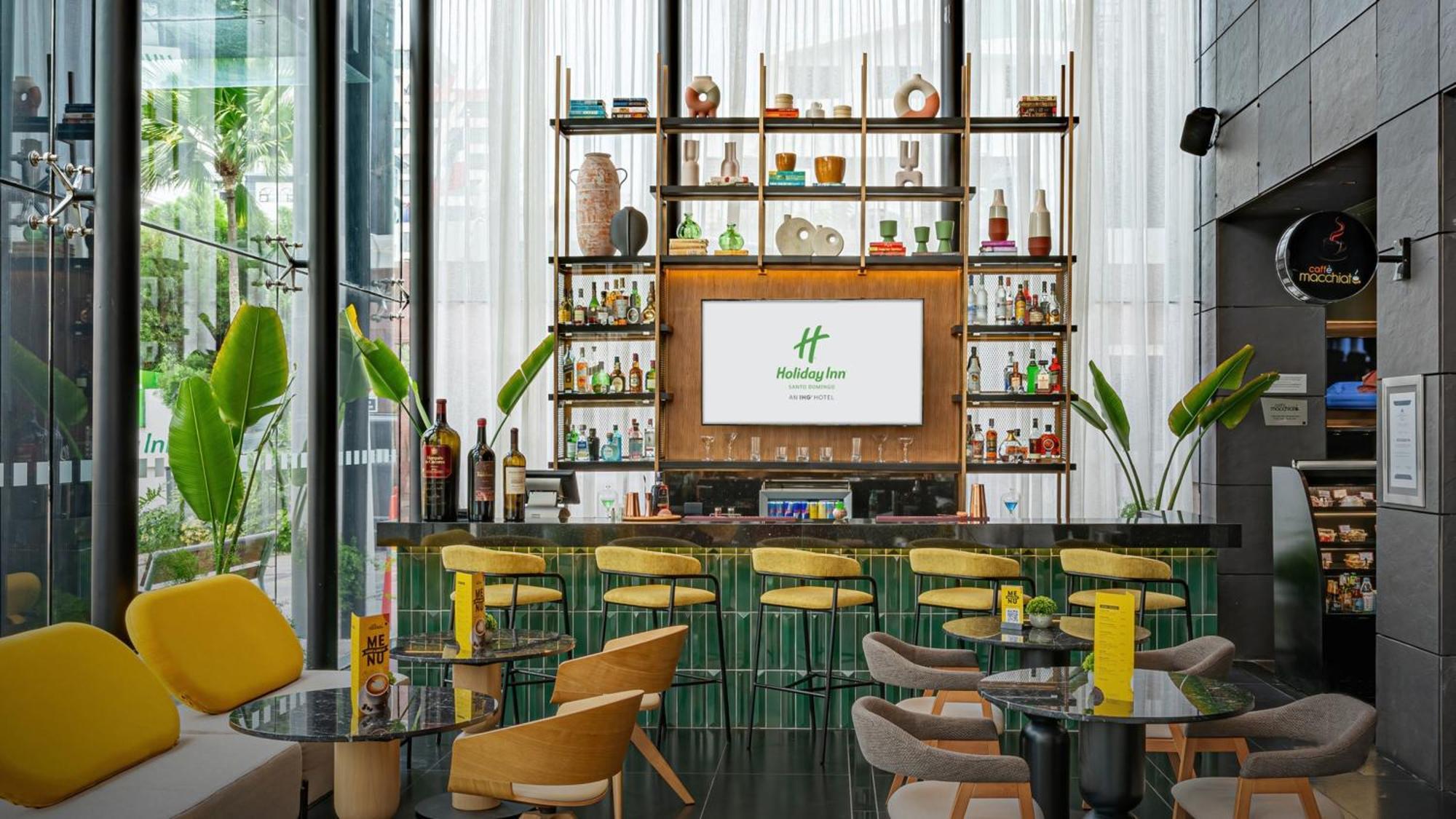 Holiday Inn Santo Domingo By Ihg Exterior foto Holiday Inn Bangkok Sukhumvit