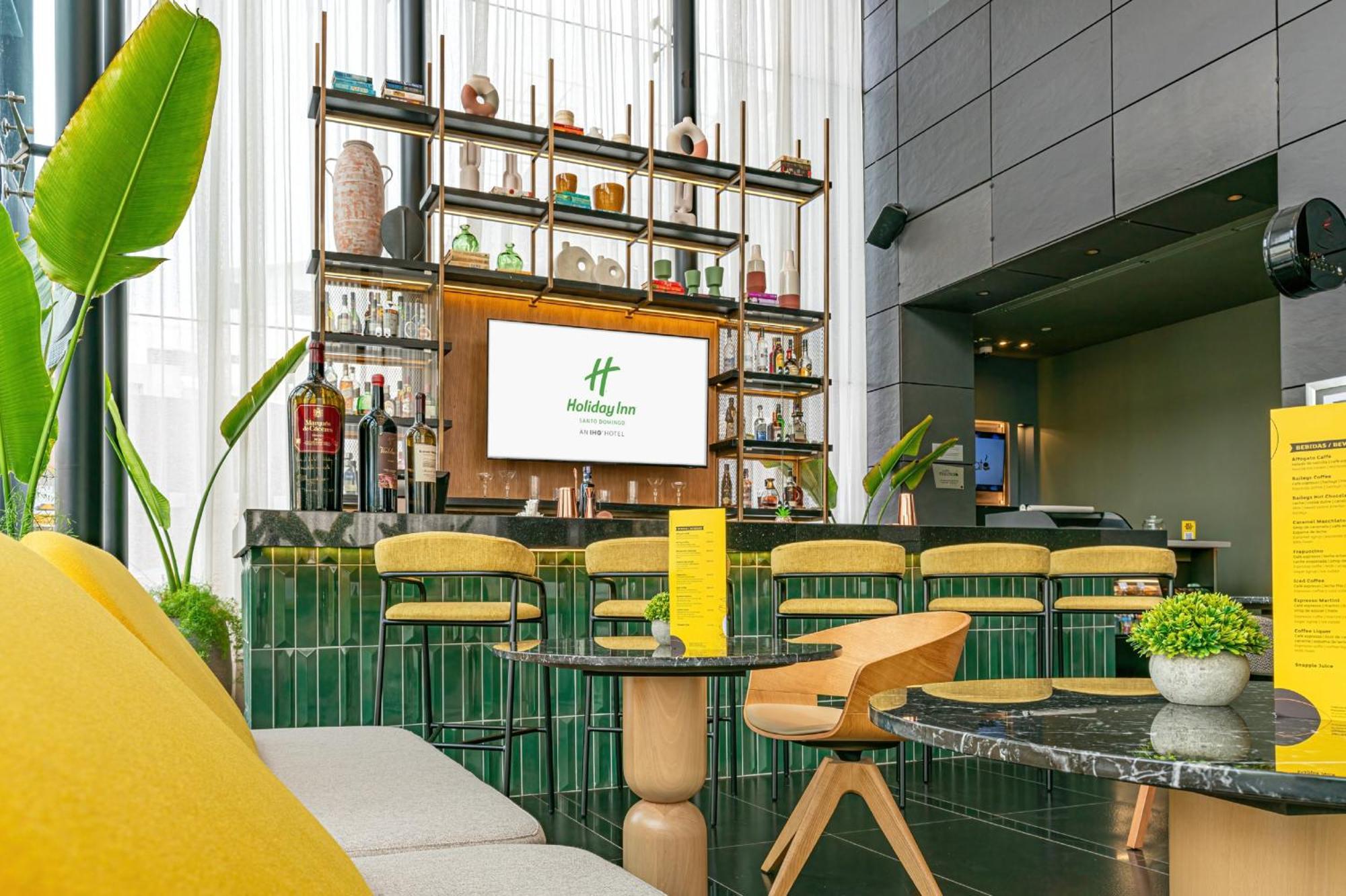 Holiday Inn Santo Domingo By Ihg Exterior foto Holiday Inn Express Bangkok Sukhumvit 43