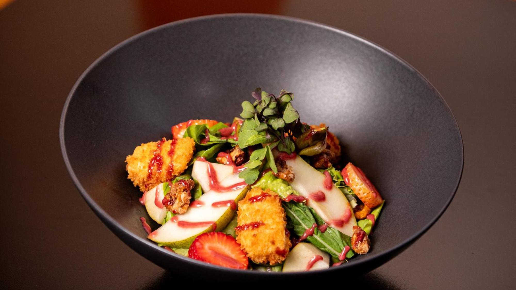 Holiday Inn Santo Domingo By Ihg Exterior foto A salad with tofu